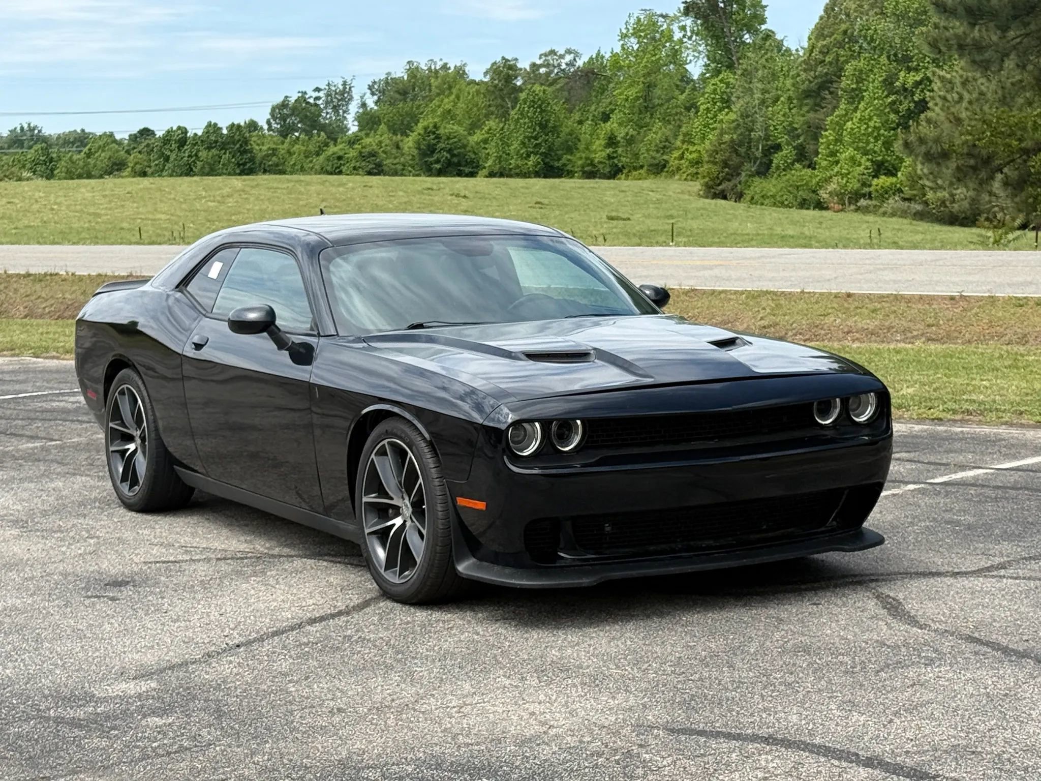 Used 2016 Dodge Challenger R/T Scat Pack w/ Leather Interior Group RWD image 1