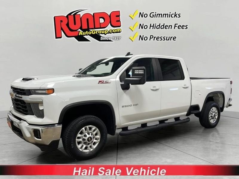 Used 2024 Chevrolet Silverado 2500 LT w/ All Star Edition image 3