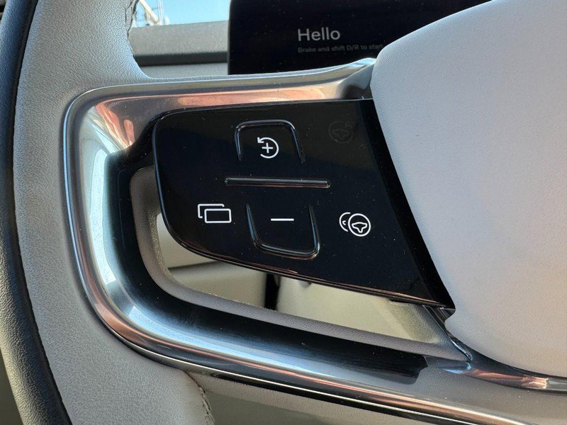 Certified 2025 Volvo EX90 Ultra image 17