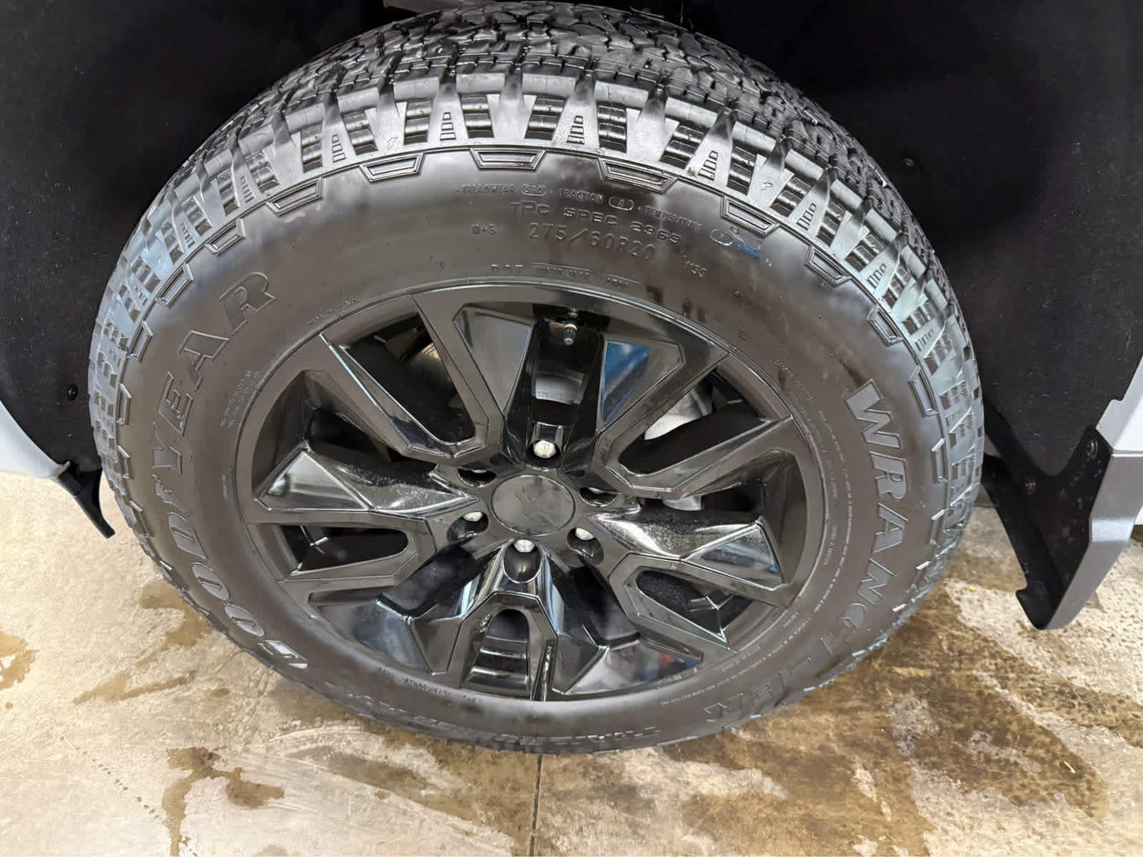 Used 2024 Chevrolet Silverado 1500 RST w/ Convenience Package II AWD/4WD image 33