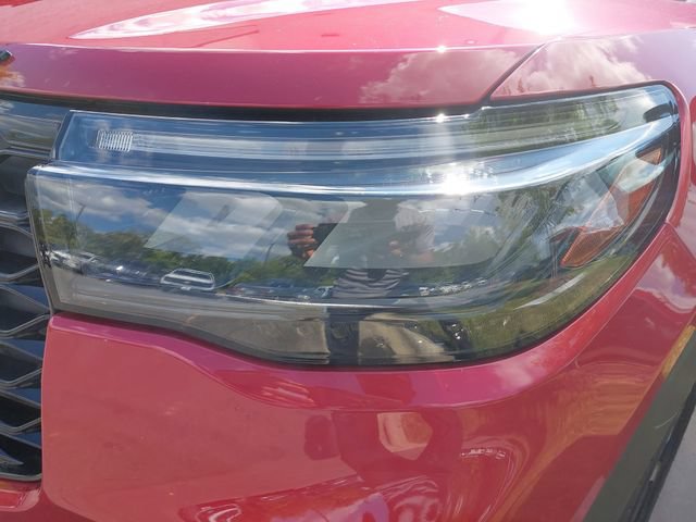 Certified 2025 Ford Explorer ST-Line AWD/4WD image 30