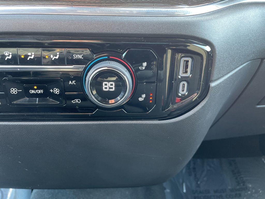 Used 2024 Chevrolet Silverado 1500 LT image 19