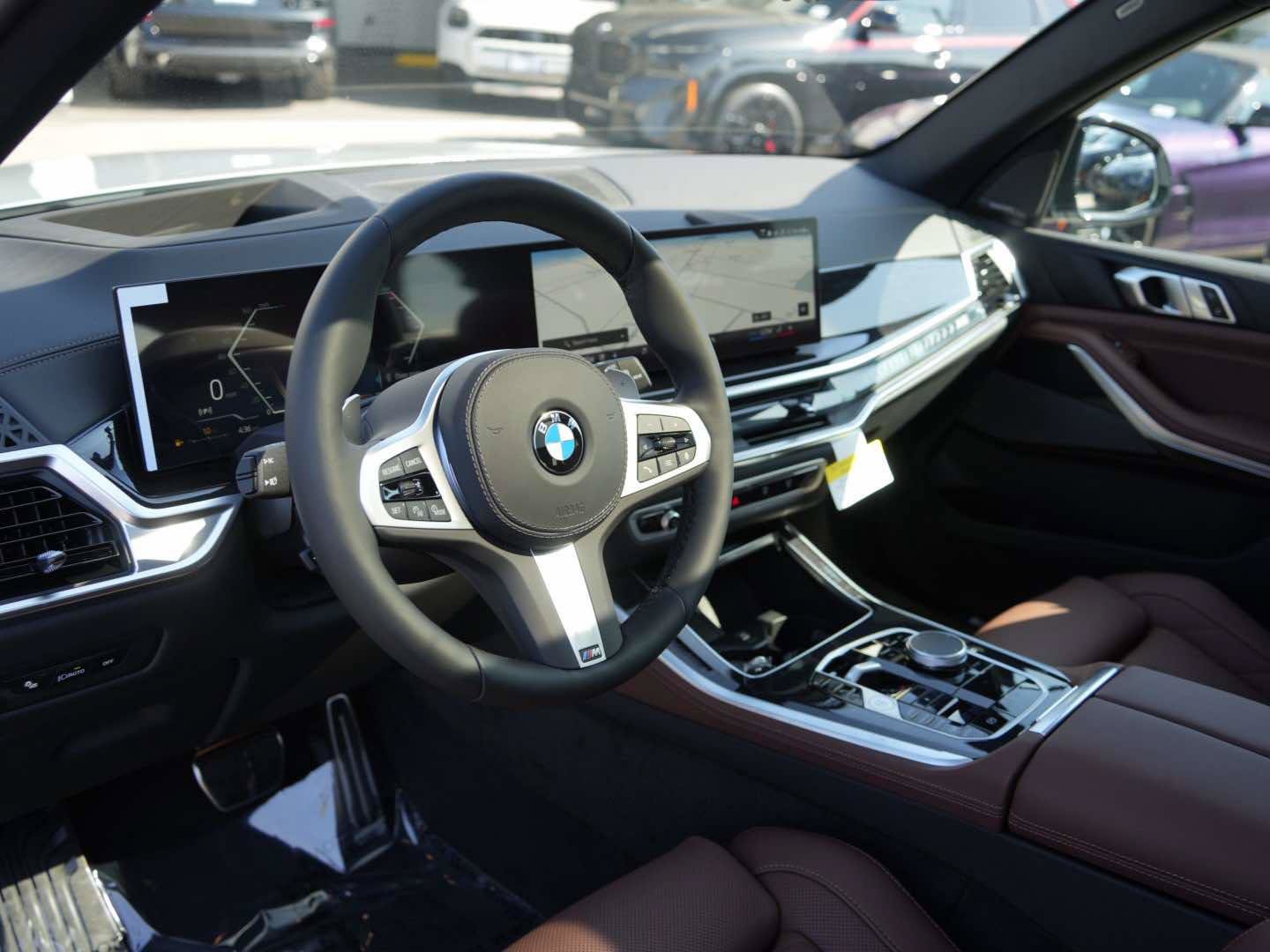 New 2026 BMW X5 xDrive40i w/ M Sport Package AWD/4WD image 12