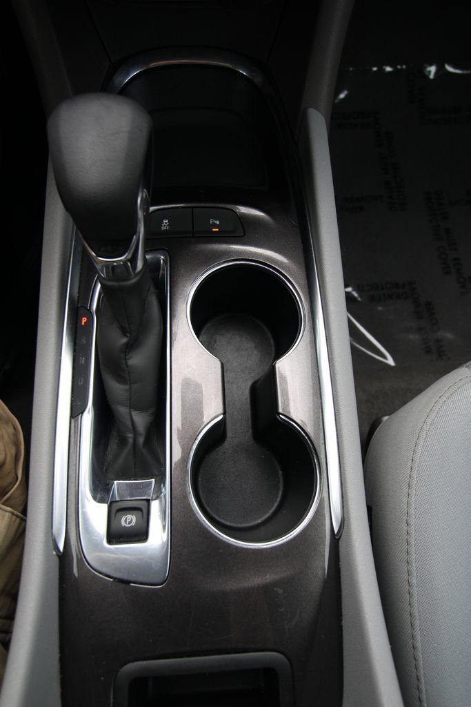 Used 2024 Chevrolet Malibu LT FWD image 23