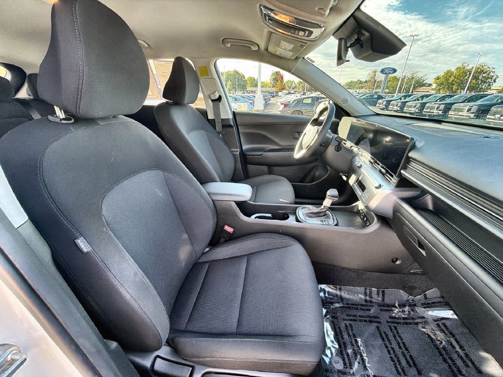 Used 2024 Hyundai Kona SEL AWD/4WD image 23