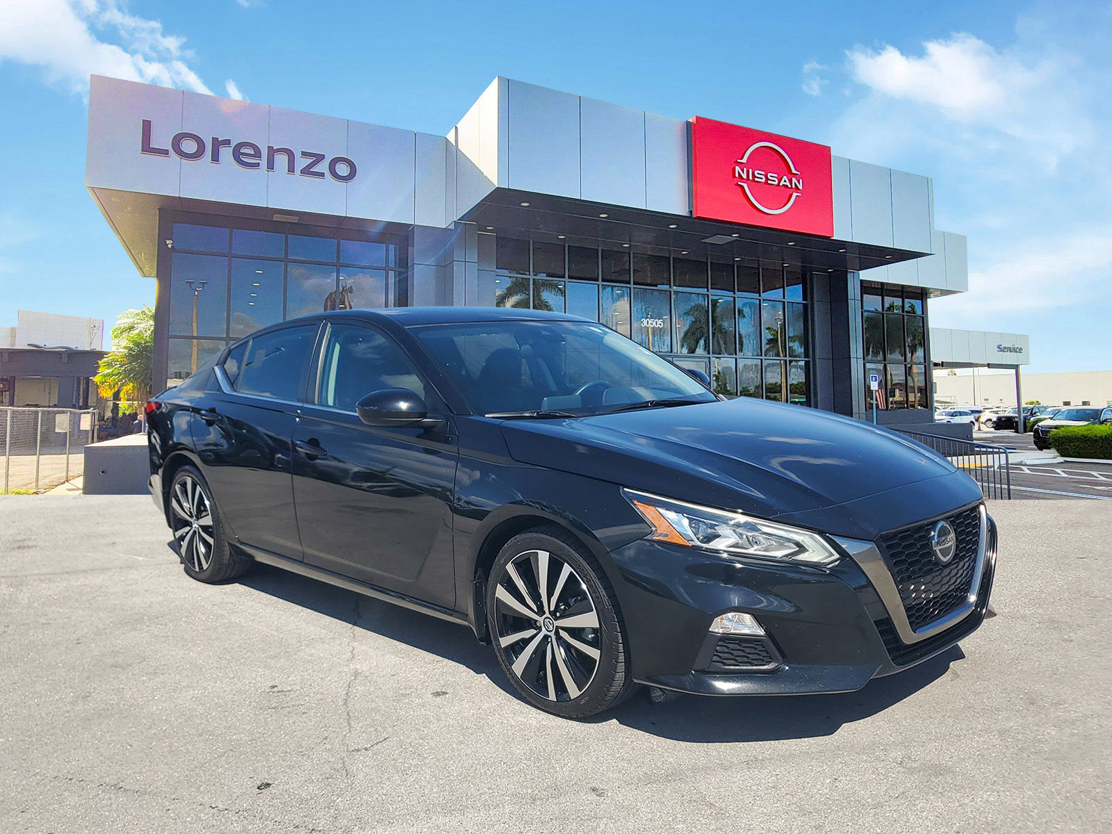 Used 2021 Nissan Altima 2.5 SR image 3