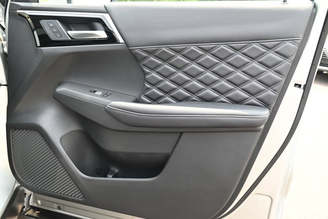 New 2023 Mitsubishi Outlander SEL AWD/4WD image 28