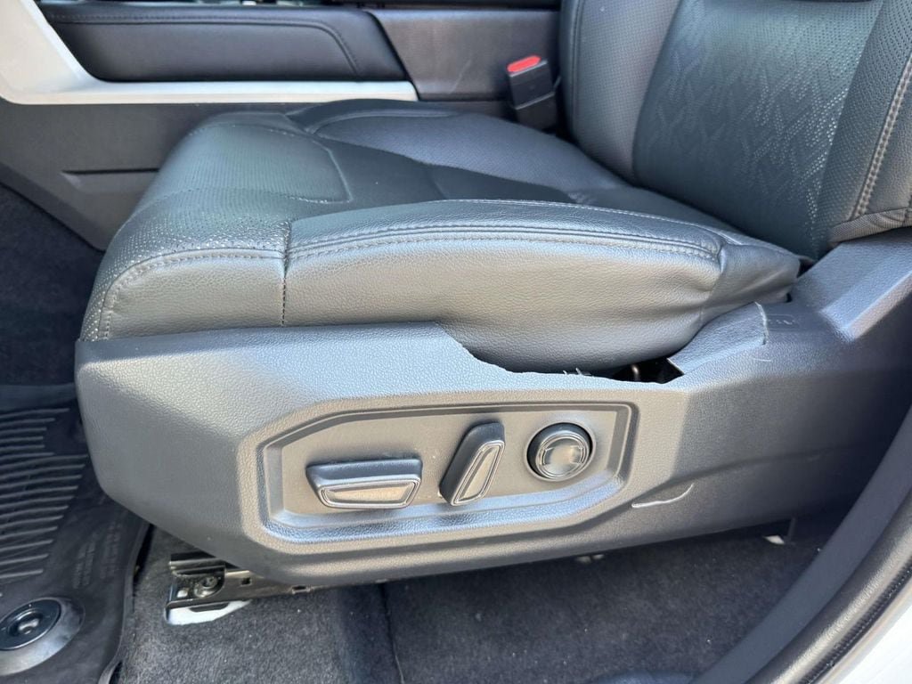 Used 2023 Toyota Tundra Limited AWD/4WD image 20