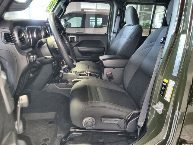 Used 2023 Jeep Wrangler Willys image 12