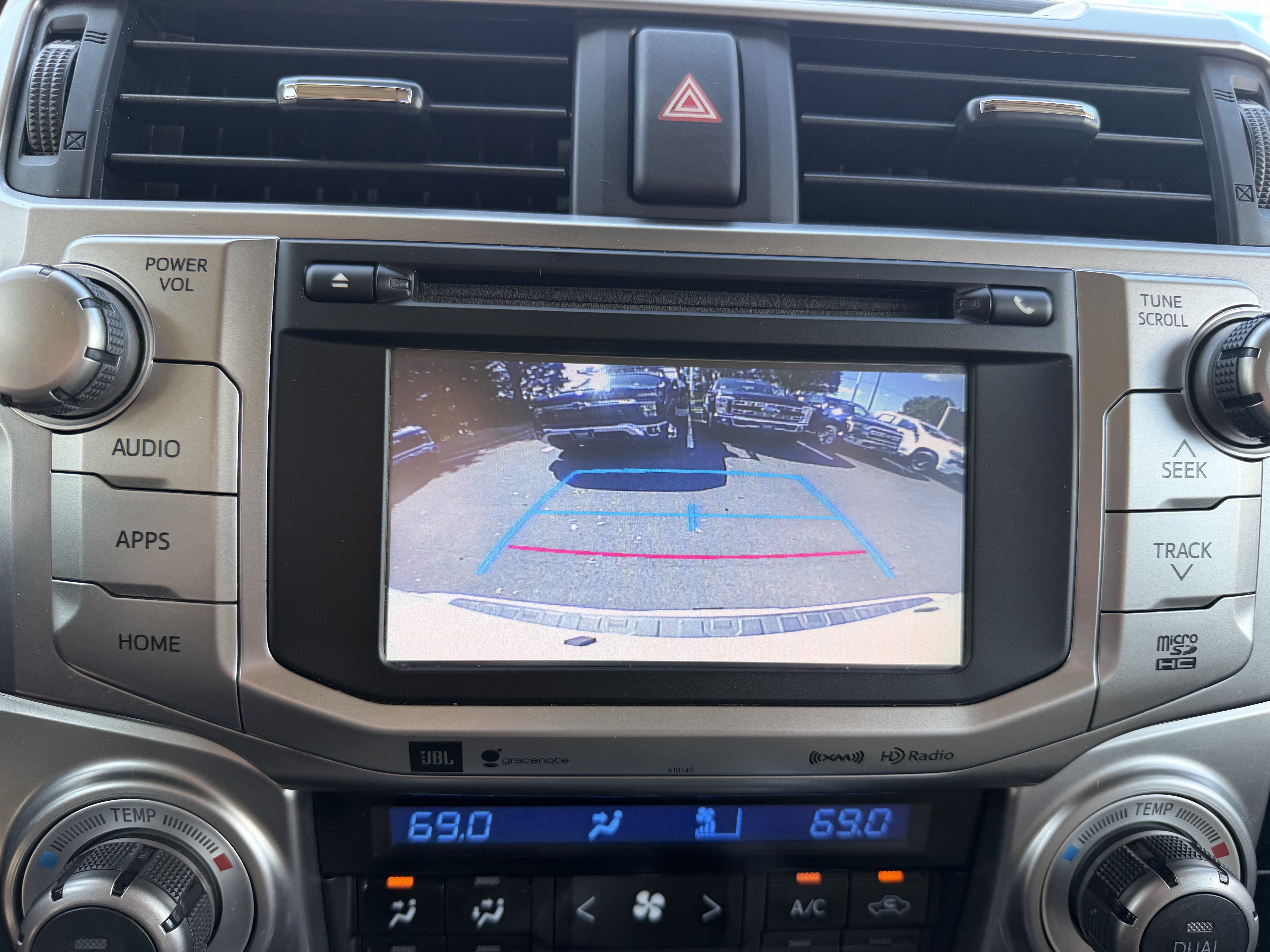 Used 2016 Toyota 4Runner Limited AWD/4WD image 25