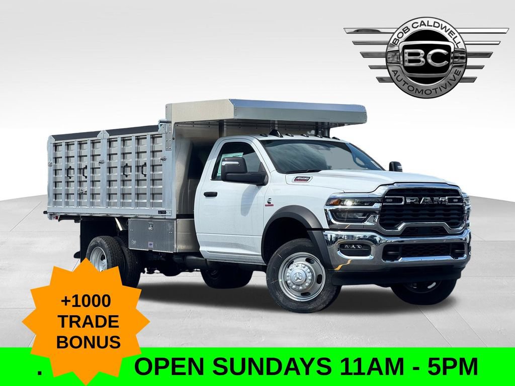 New 2026 RAM 4500 Tradesman w/ Chrome Appearance Group AWD/4WD 360° Tour
