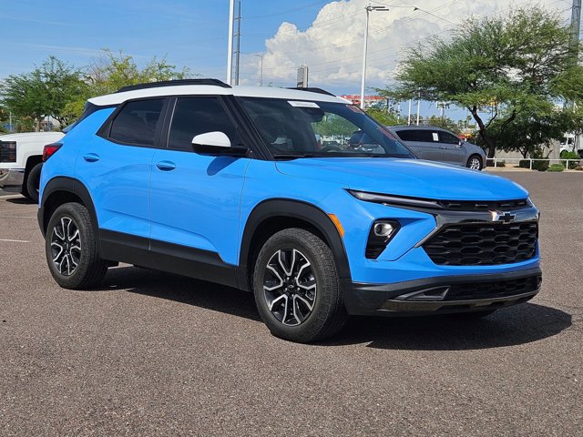 Used 2024 Chevrolet TrailBlazer ACTIV w/ Convenience Package image 3