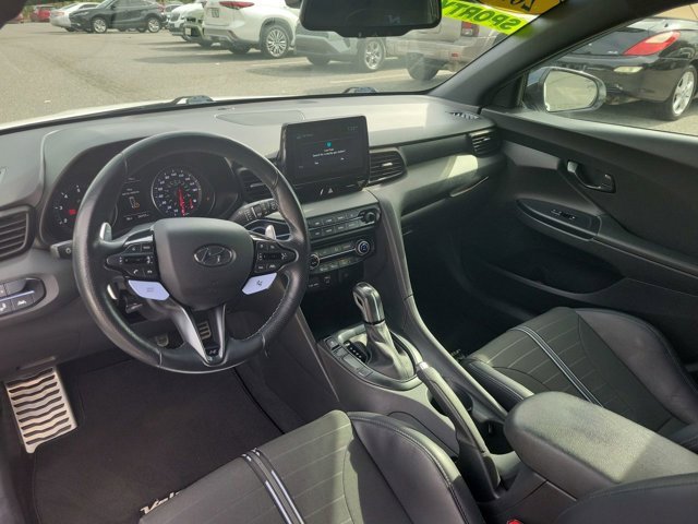 Used 2022 Hyundai Veloster N image 15