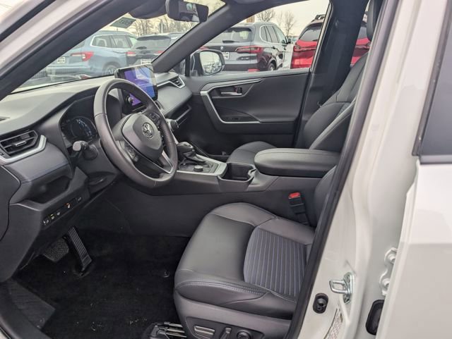 Used 2025 Toyota RAV4 XSE image 13