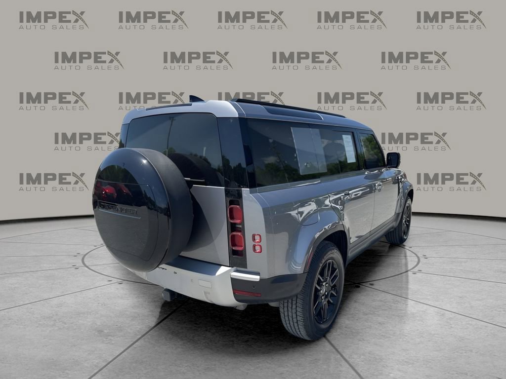 Used 2024 Land Rover Defender 110 S AWD/4WD image 5
