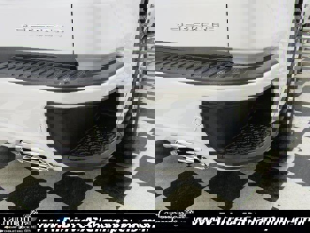 Certified 2025 GMC Sierra 1500 Denali image 17