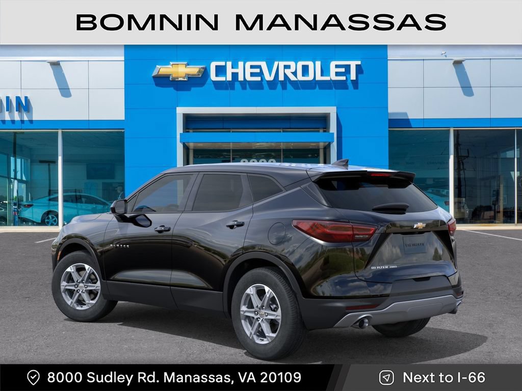 New 2026 Chevrolet Blazer LT AWD/4WD image 4