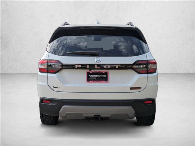 Certified 2026 Honda Pilot TrailSport image 6