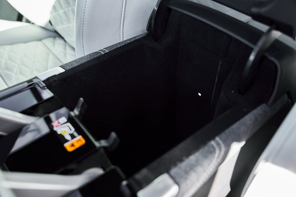 Used 2026 Cadillac Escalade V image 59