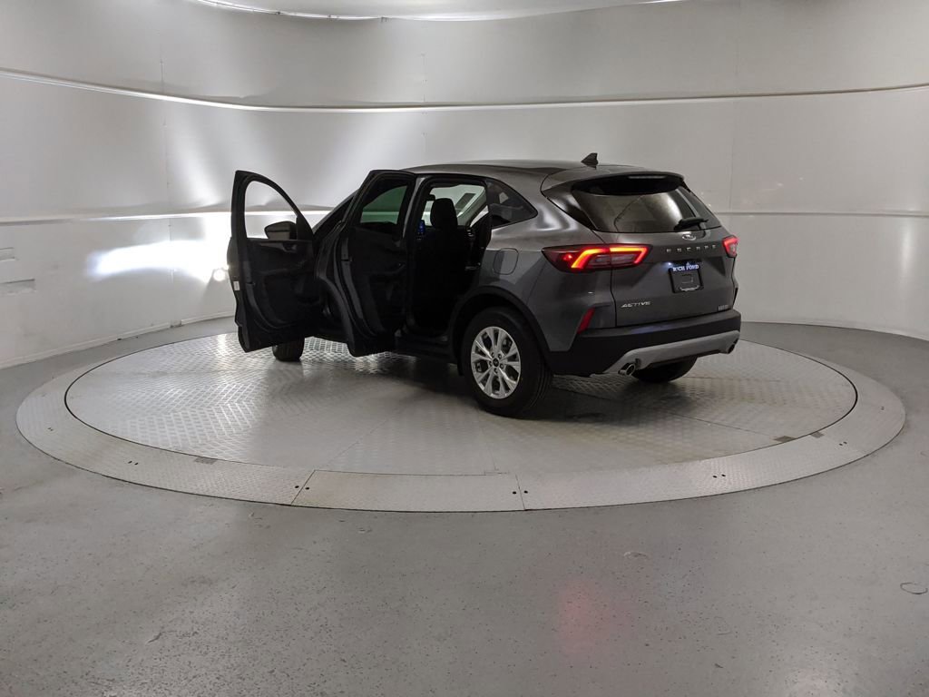 New 2026 Ford Escape Active image 10
