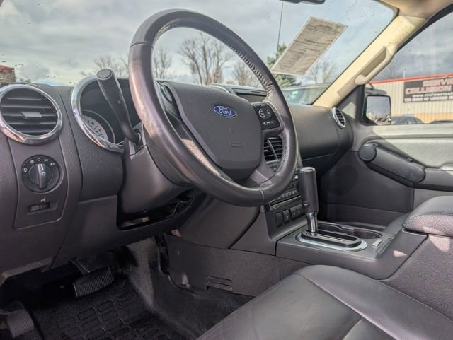 Used 2010 Ford Explorer Sport Trac Limited image 8