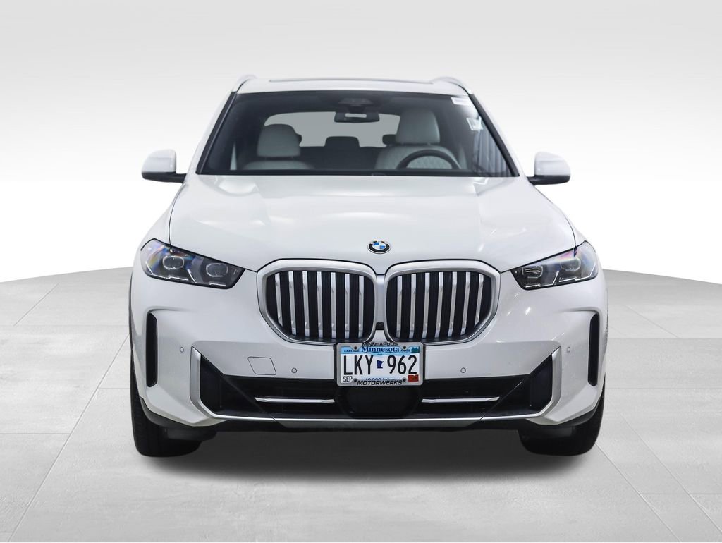 Certified 2024 BMW X5 xDrive40i w/ Premium Package image 8