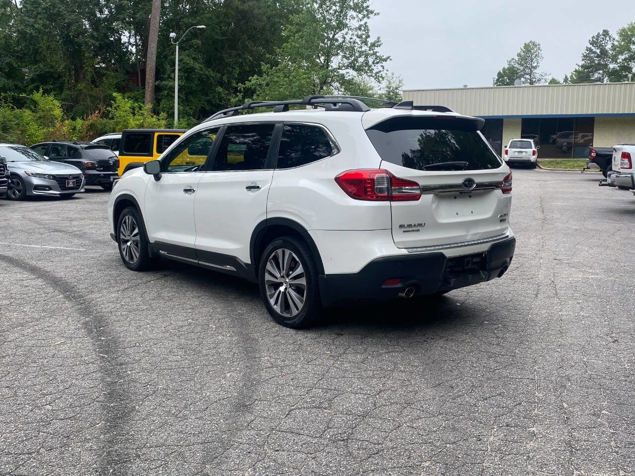 Used 2021 Subaru Ascent Touring w/ Popular Package #2 AWD/4WD image 7