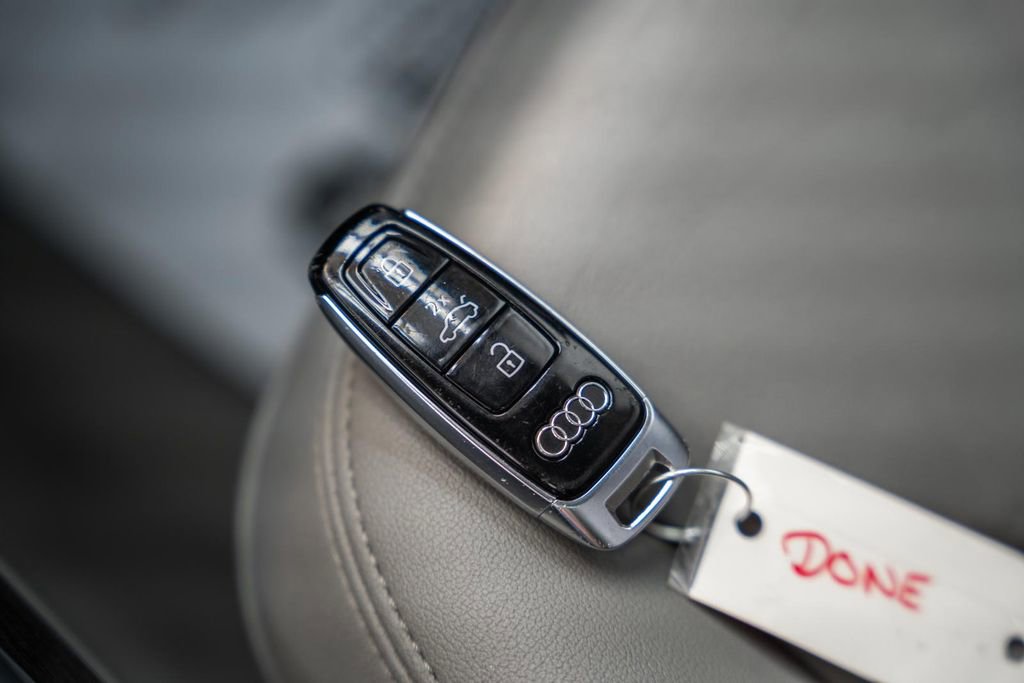 Used 2022 Audi Q7 3.0T Premium Plus w/ Premium Plus Package image 47