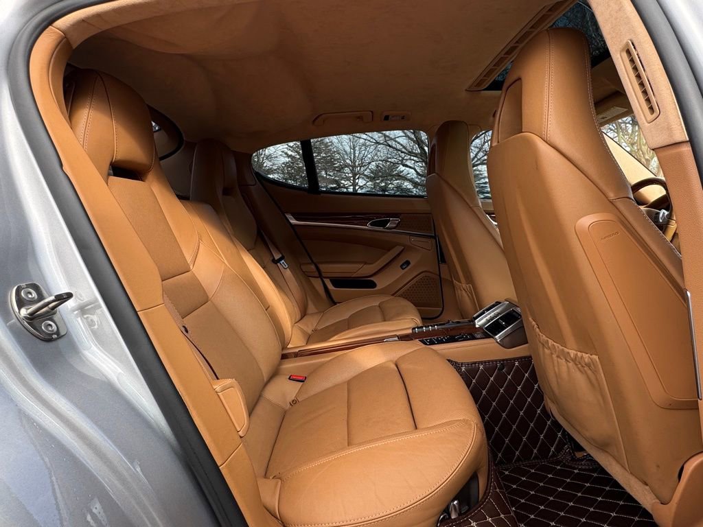 Used 2011 Porsche Panamera Turbo image 23