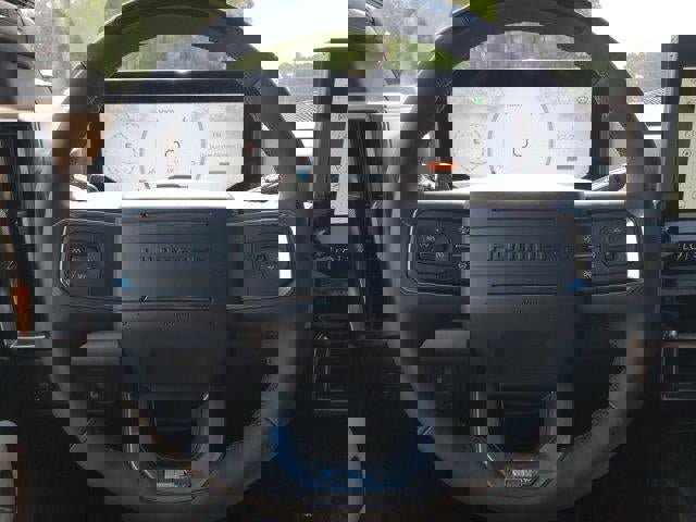 New 2025 GMC Hummer EV 2X image 21