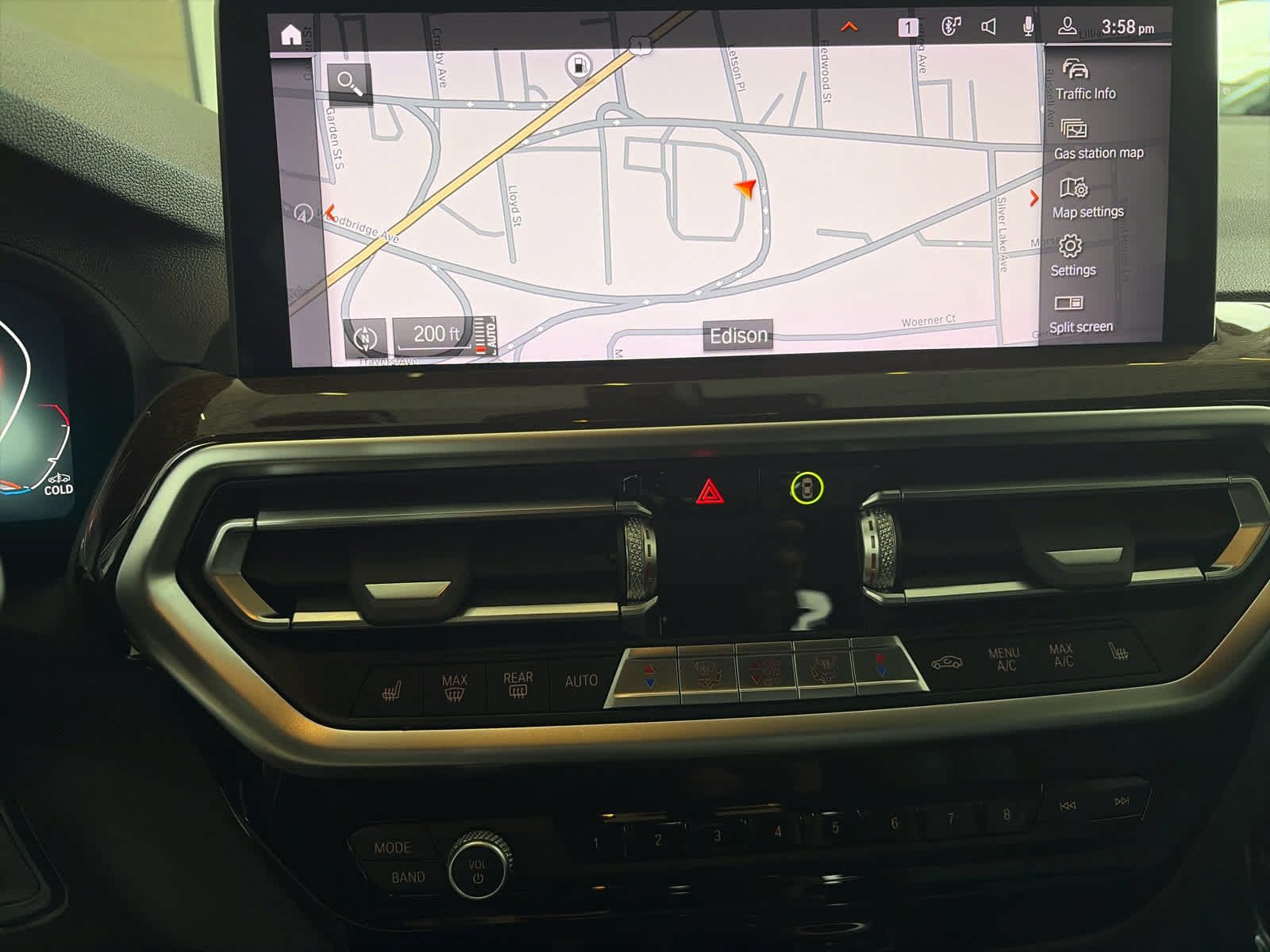 Used 2023 BMW X3 xDrive30i w/ Premium Package w/ZPA AWD/4WD image 10