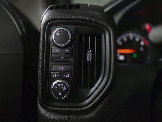 Used 2022 GMC Sierra 2500 Pro w/ Convenience Package image 28