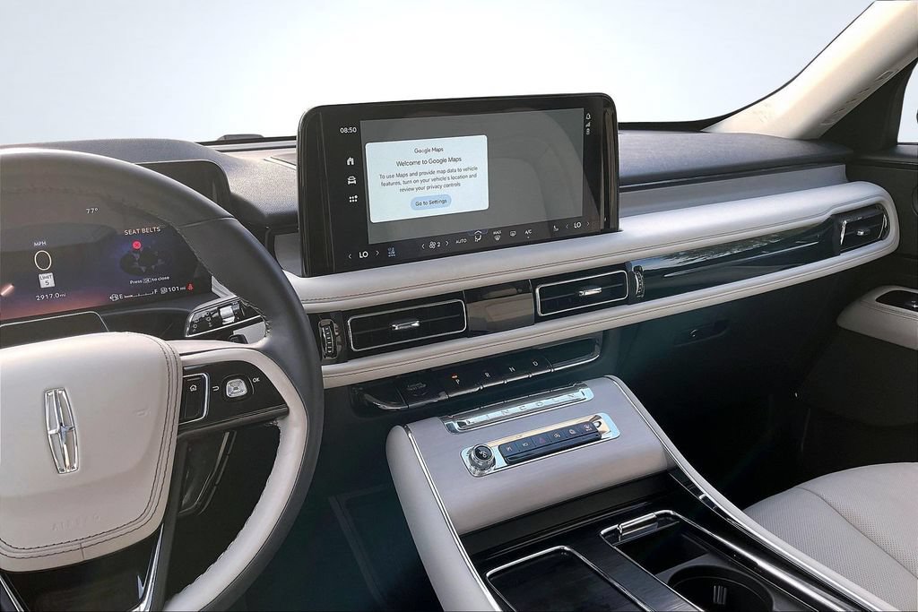 Used 2026 Lincoln Aviator Reserve RWD image 11