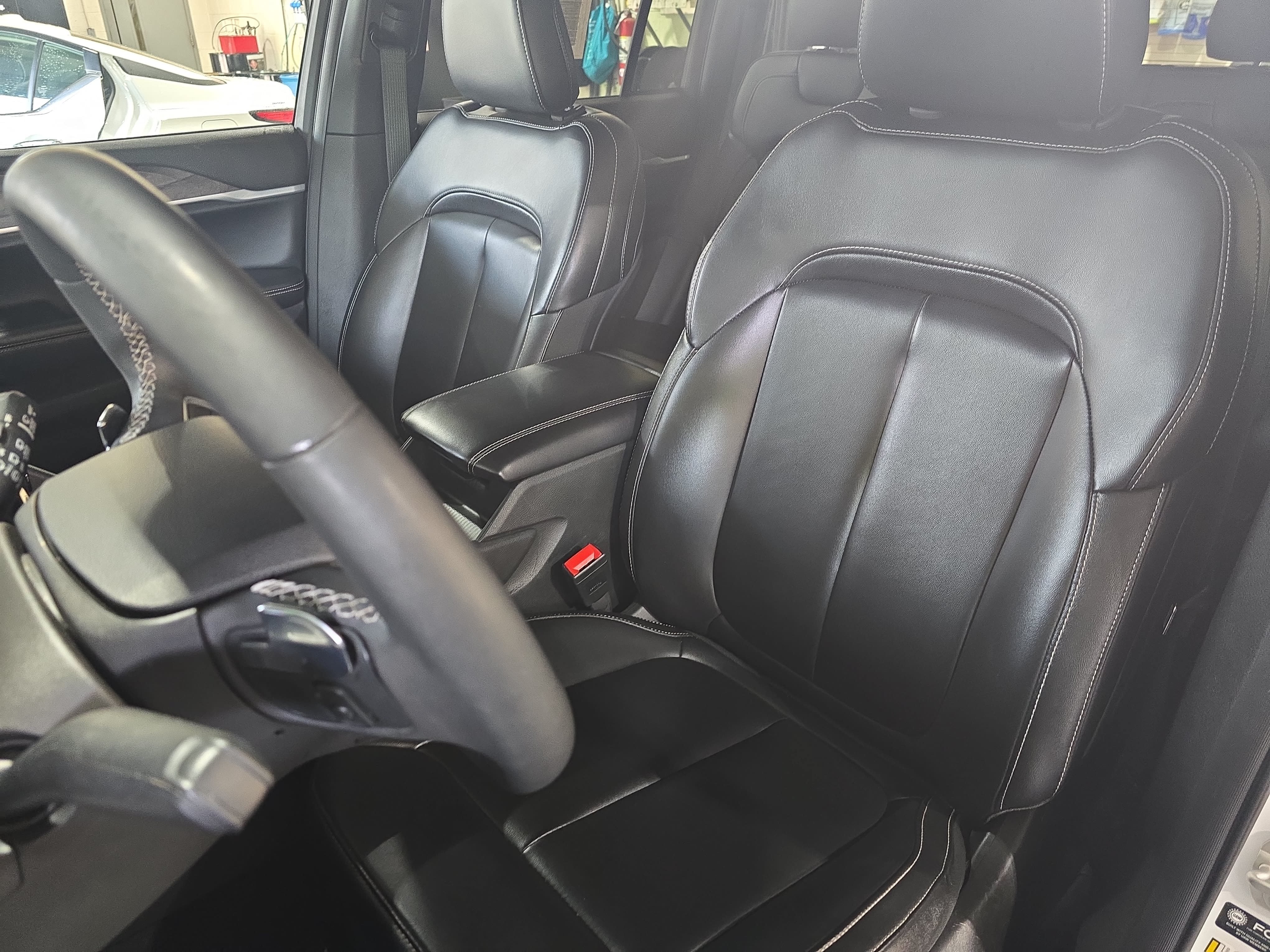 Used 2024 Jeep Grand Cherokee Limited 4xe AWD/4WD image 15
