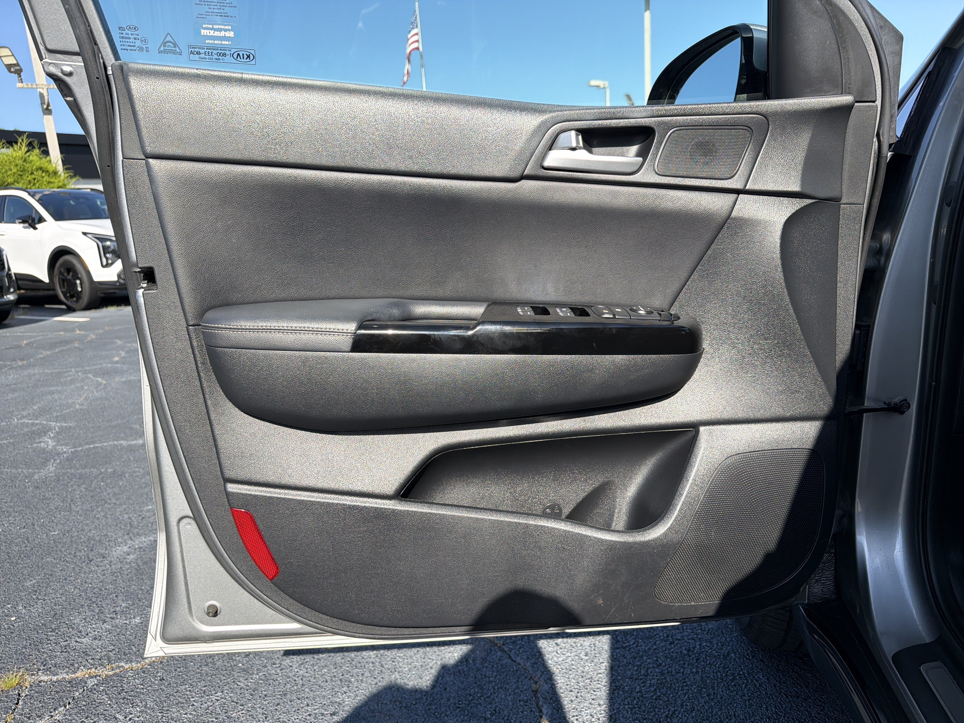 Used 2021 Kia Sportage S w/ S FWD Premium Package image 8
