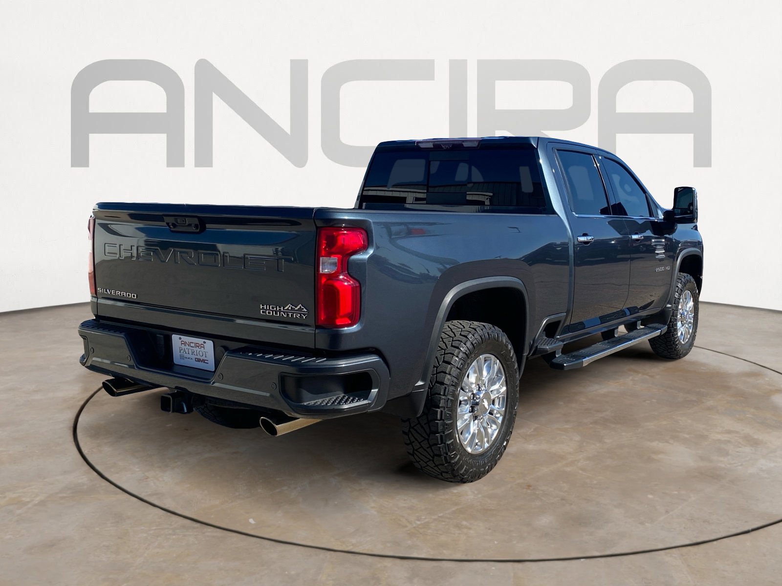 Used 2020 Chevrolet Silverado 2500 High Country w/ Technology Package image 10
