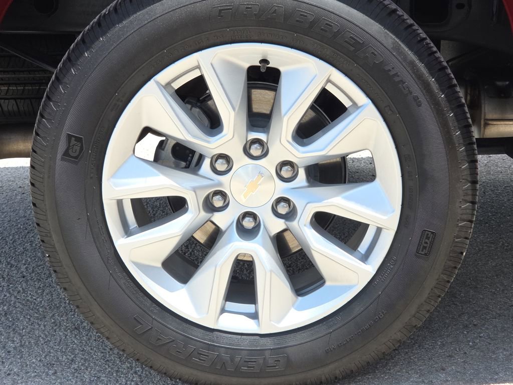 Used 2024 Chevrolet Silverado 1500 Custom image 9