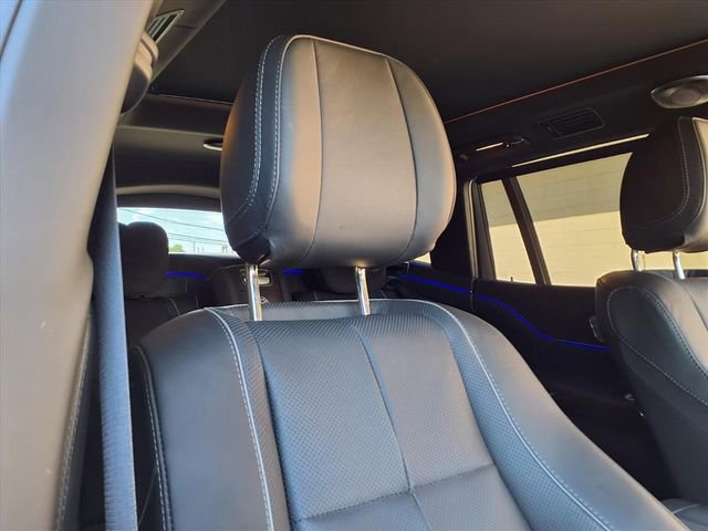 Used 2023 Mercedes-Benz Maybach GLS 600 4MATIC image 15