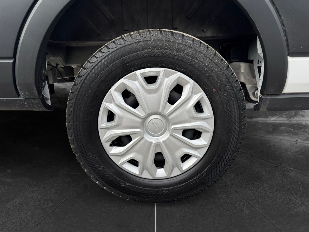 Used 2024 Ford E-Transit Low Roof RWD image 35