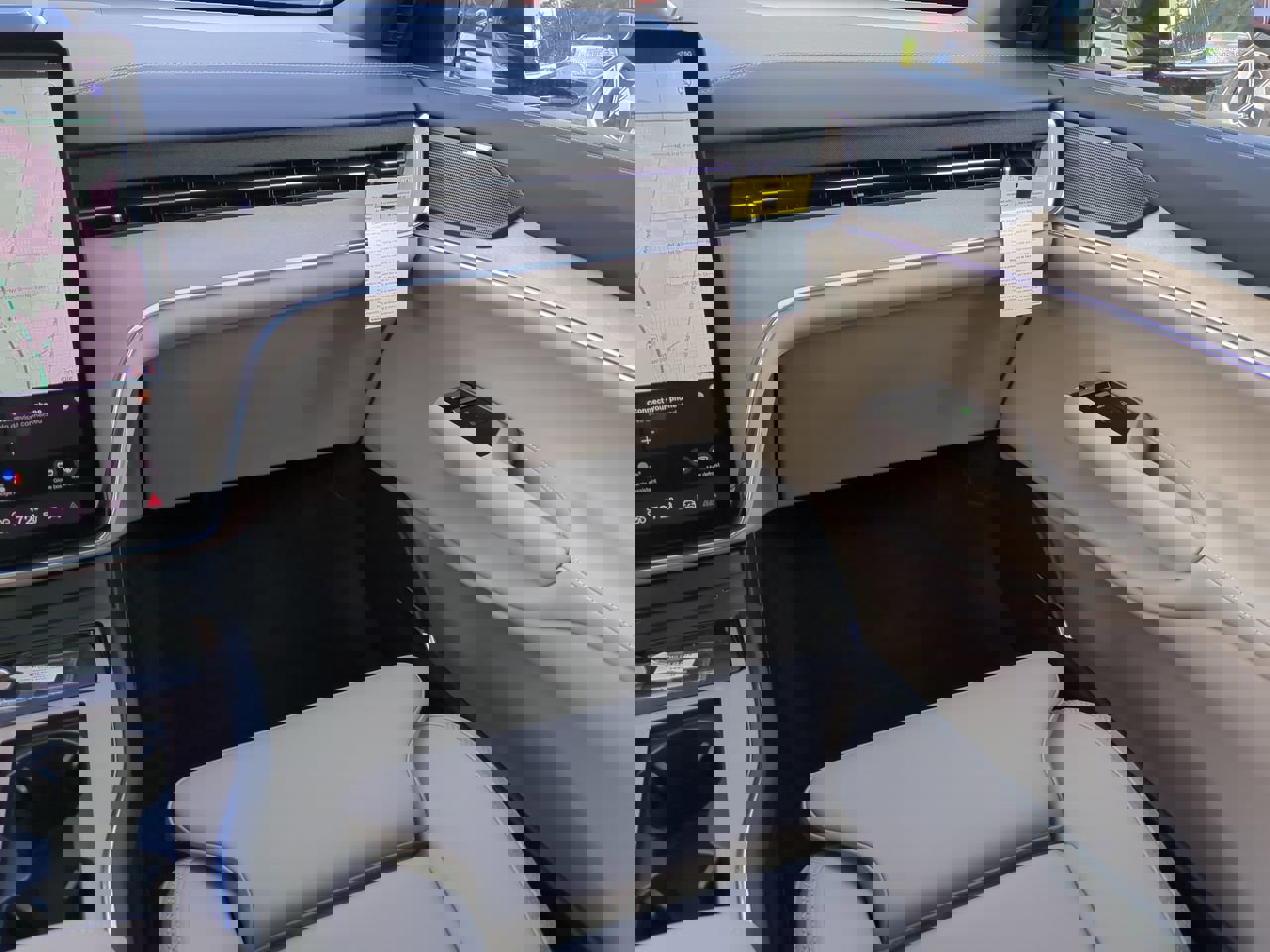 New 2025 Volvo EX90 Ultra image 15