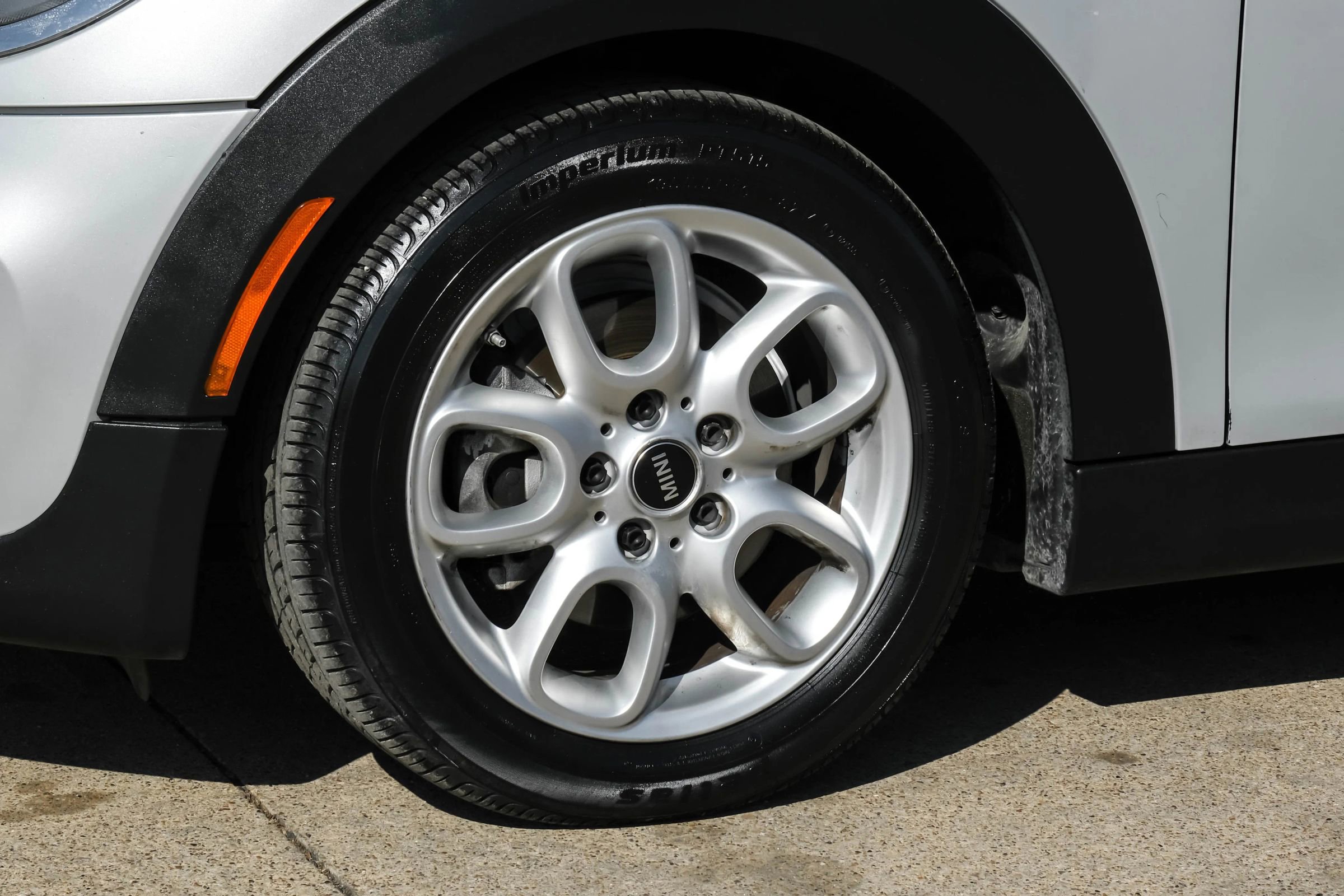 Used 2014 MINI Cooper 2-Door Hardtop image 46