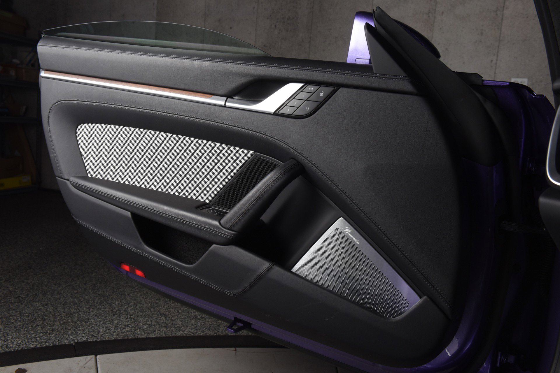 Used 2023 Porsche 911 Sport Classic image 24