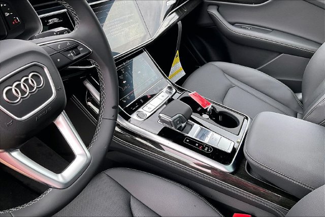 New 2026 Audi Q8 Premium Plus AWD/4WD image 14