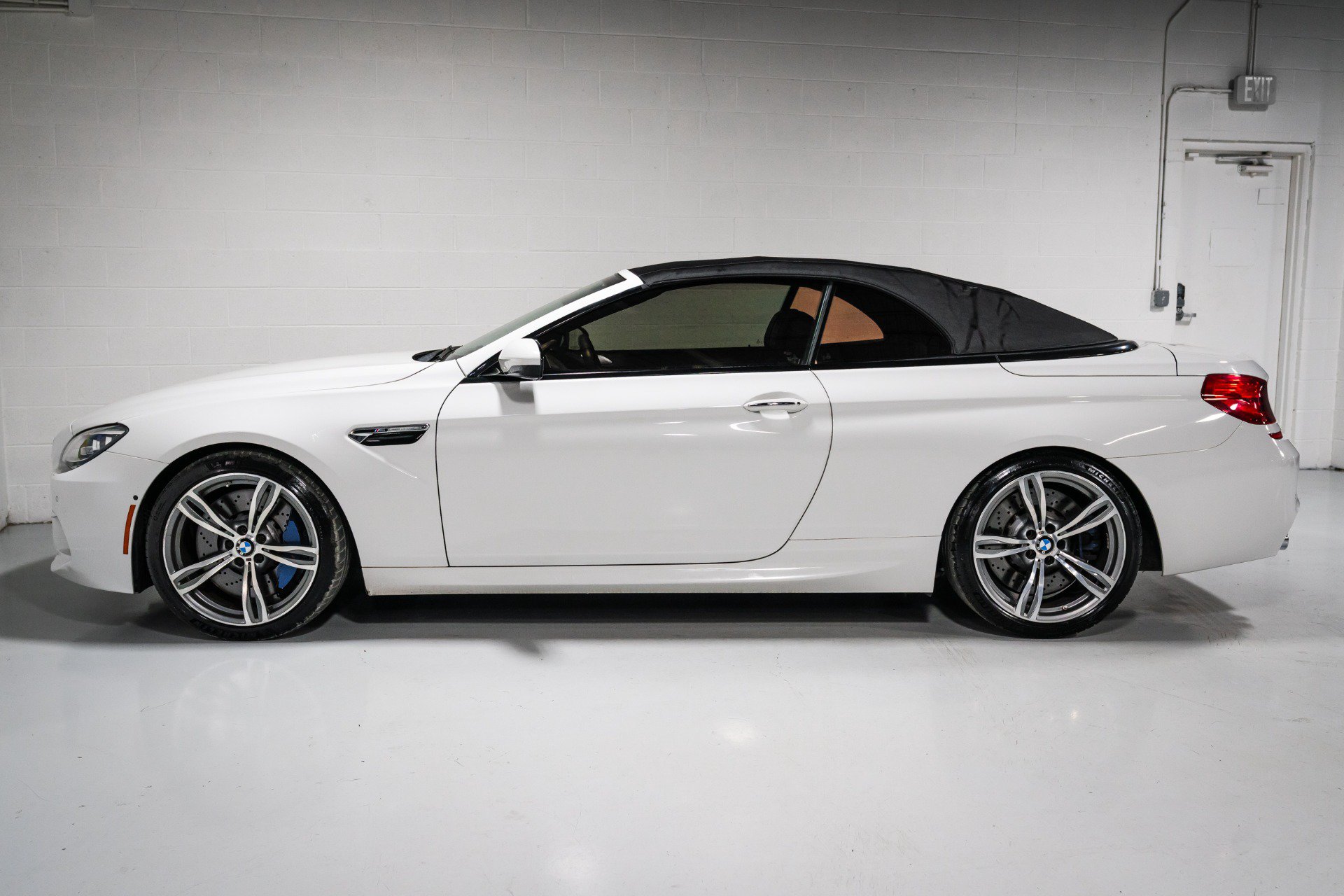 Used 2013 BMW M6 Convertible RWD image 33