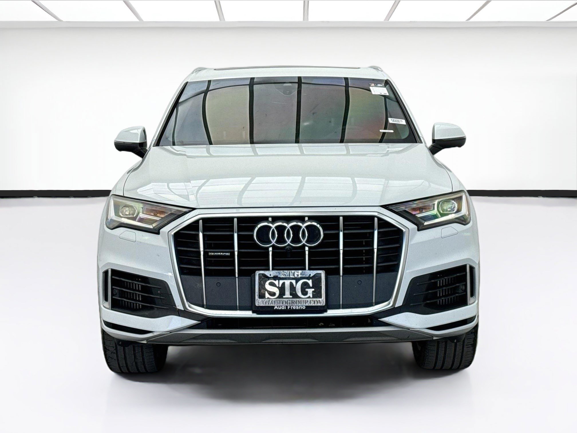 Used 2020 Audi Q7 3.0T Premium Plus w/ Premium Plus Package AWD/4WD image 2