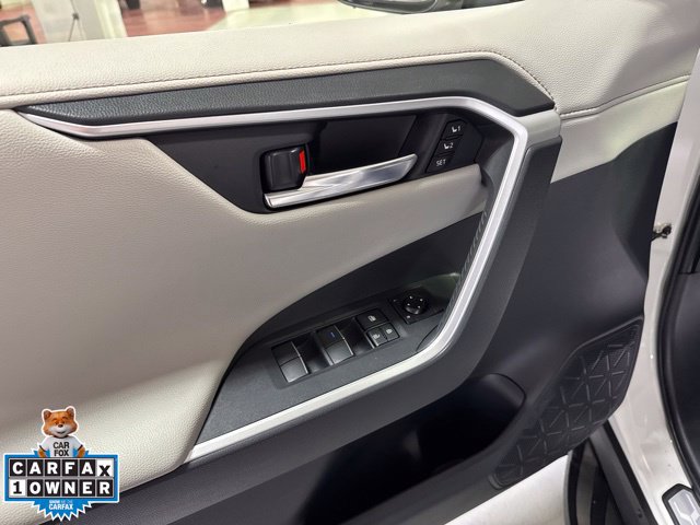 Used 2021 Toyota RAV4 Limited AWD/4WD image 17