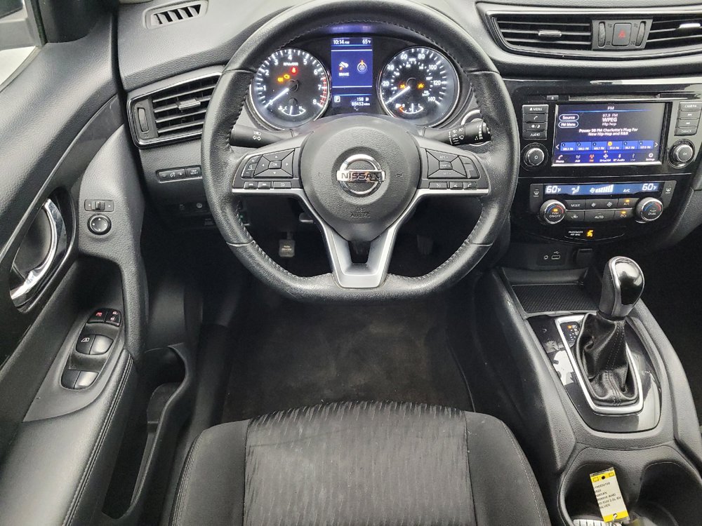 Used 2020 Nissan Rogue SV AWD/4WD image 22