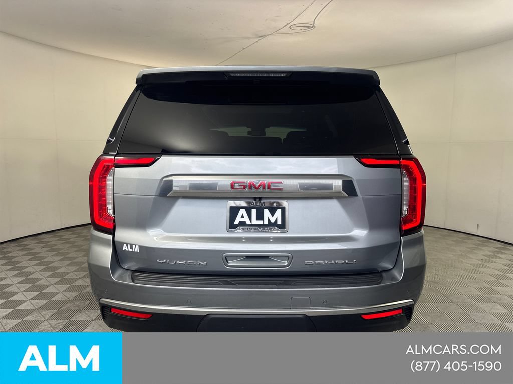 Used 2024 GMC Yukon Denali w/ LPO, Illumination Package AWD/4WD image 8