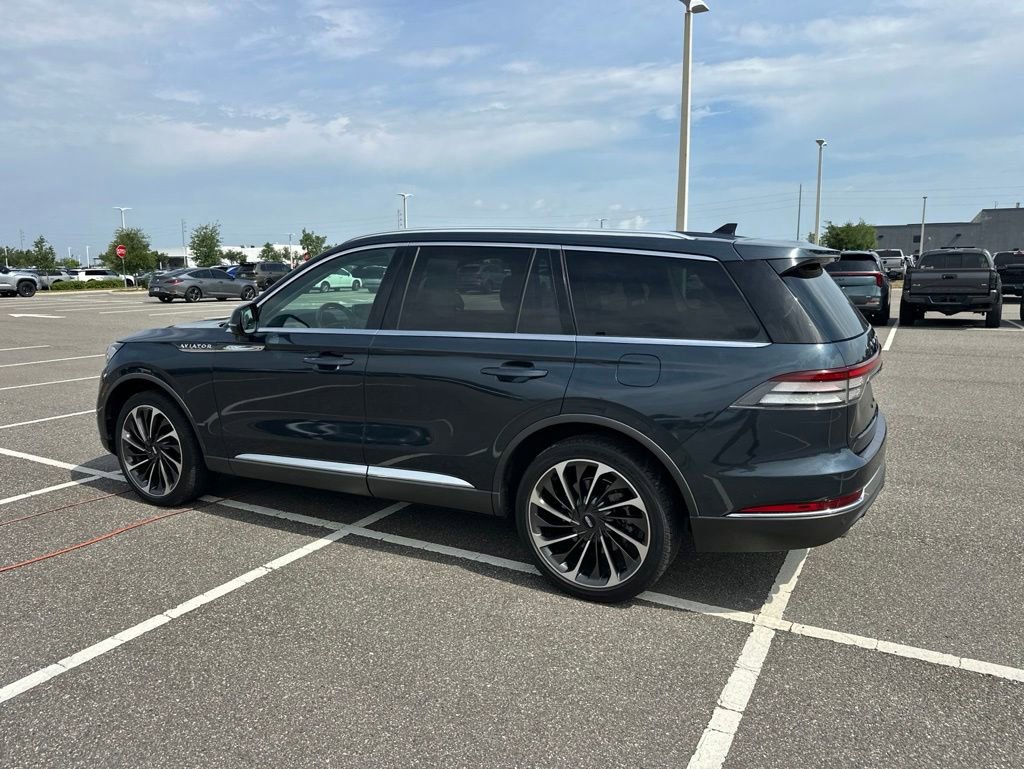 Used 2021 Lincoln Aviator Reserve w/ Equipment Group 201A AWD/4WD image 13
