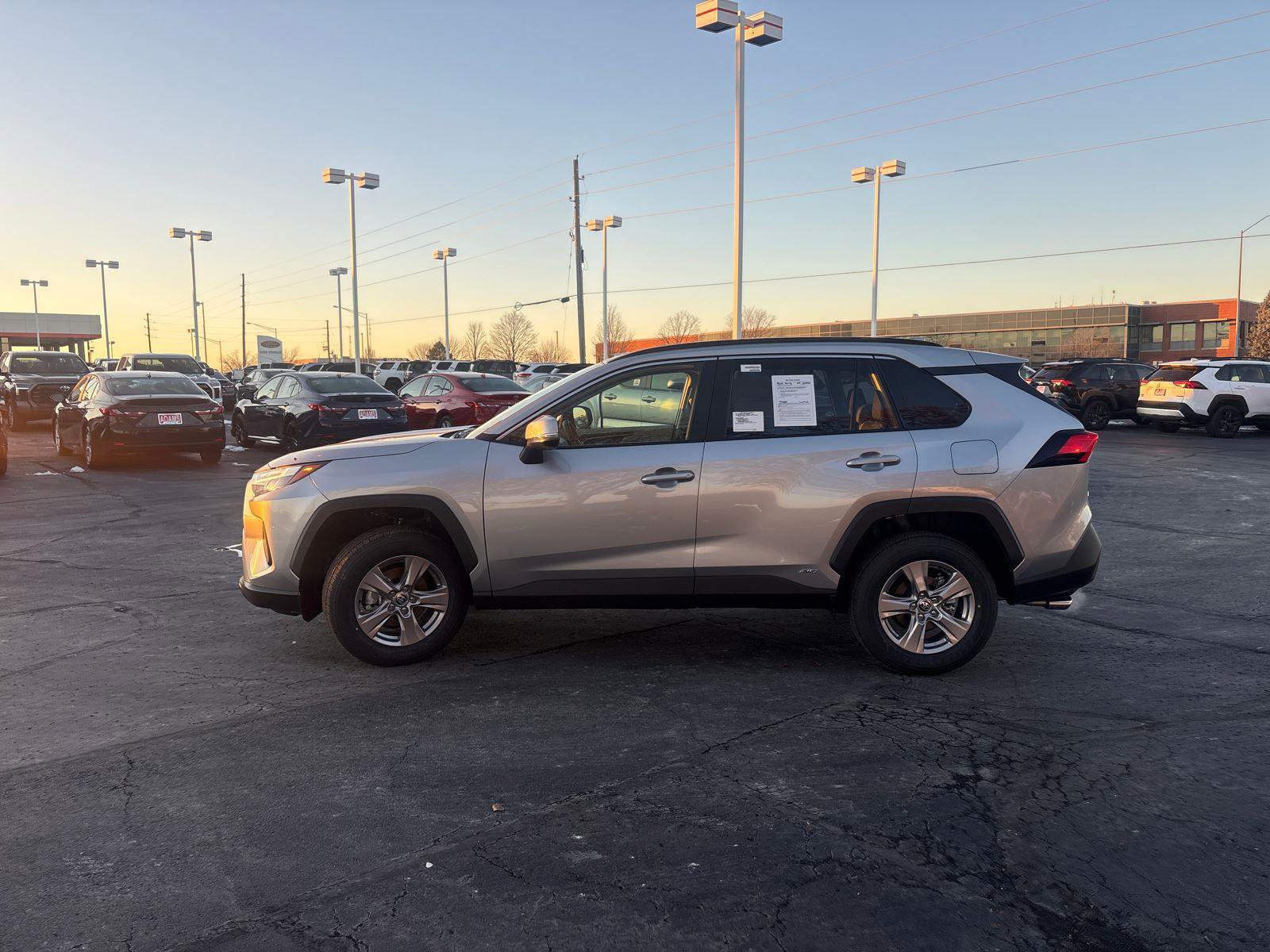 Used 2025 Toyota RAV4 XLE image 4